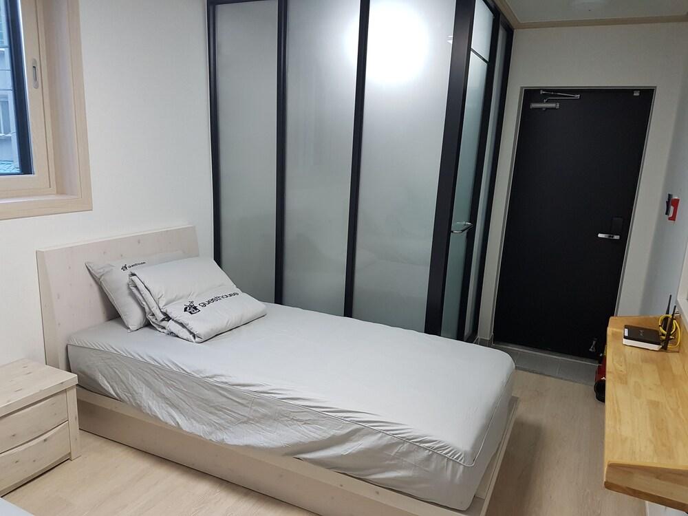 24 Guesthouse Suncheon Exterior photo